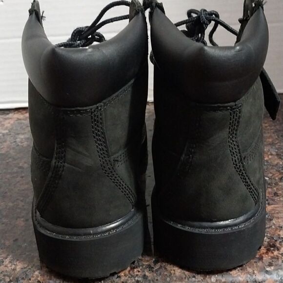 TIMBERLAND BOOTS...SIZE 2...EUC - Picture 3 of 9